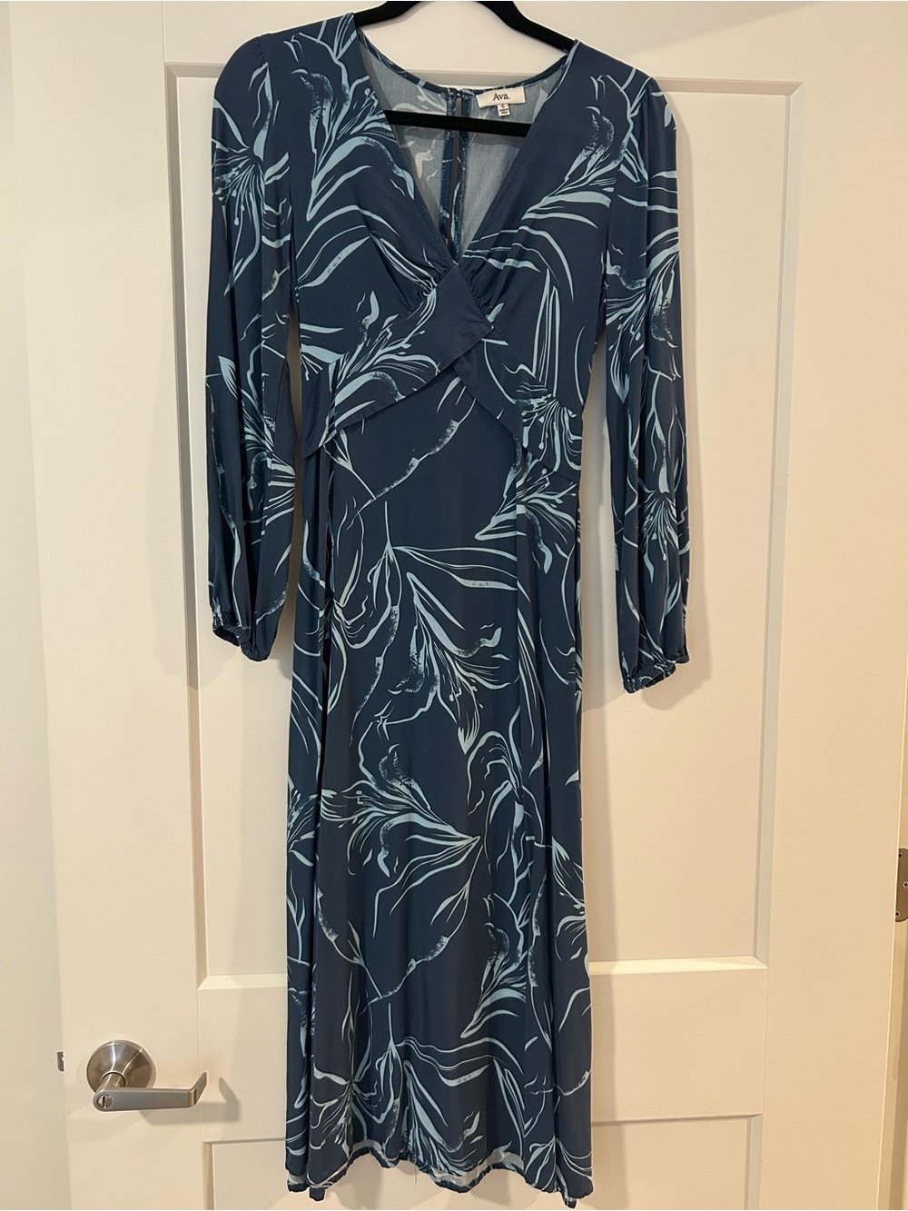 Ava & Viv Blue Floral Long-Sleeve Wrap Dress
